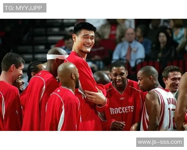 火箭姚明传奇之路：从巨人崛起到NBA辉煌的奋斗故事